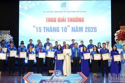 Đà Nẵng: Trao giải thưởng cho 70 thủ lĩnh thanh niên tiêu biểu