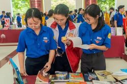 Lan tỏa văn hóa đọc trong thanh niên tại Huế