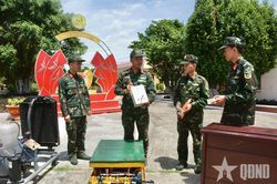 Những sáng kiến thiết thực của bộ đội 'canh trời' 573