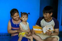 An sinh xã hội liên thế hệ: Sinh kế của cha mẹ gắn liền với điều kiện sống và học tập của các con