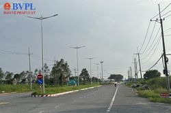 Kiến nghị chấn chỉnh tình trạng lấn chiếm hành lang an toàn giao thông