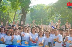 Phụ nữ chạy vì môi trường không khói thuốc và Tương lai xanh