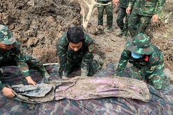 Tìm thấy hài cốt liệt sĩ thứ 3 tại nghĩa trang tạm cầu Chữ Y