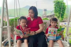 Trẻ em vùng cao vắng bố mẹ và khoảng trống cần khắc phục