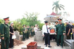 Phường Duy Tiên tổ chức Lễ đón nhận, truy điệu và an táng hài cốt liệt sĩ Trần Hữu Việt