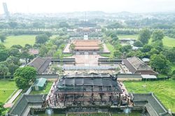 Hồi sinh điện Cần Chánh