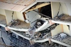 Panama ban bố tình trạng khẩn cấp sau động đất, 419 trường học bị ảnh hưởng