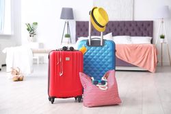 8 món đồ bạn nên có trong hành lý xách tay, dù bay đường dài vẫn dễ chịu