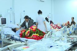 Bộ Y tế chỉ đạo khẩn vụ nhiều người nhập viện sau khi ăn bánh mì ở Quảng Ngãi