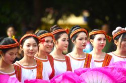 Ngắm nét hút hồn của những cô gái Chăm ở Lâm Đồng