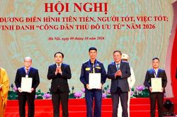 Công dân Thủ đô ưu tú - Bền bỉ hành trình cống hiến