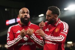 Chuyện gì đang xảy ra với Manchester United?