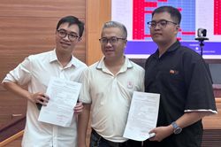 Quyết định học ngành ai nghe cũng lạ của 2 bác sĩ nội trú