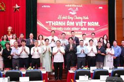 Mỗi người dân góp một thanh âm, làm giàu bản sắc Việt