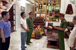 Vì sao vợ chồng chủ kênh 'Già làng Tây Nguyên' bị khởi tố?