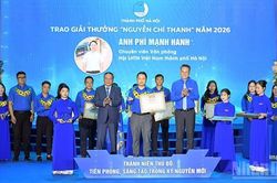 Trao Giải thưởng 'Nguyễn Chí Thanh' tặng 25 cán bộ Hội Liên hiệp thanh niên thành phố Hà Nội