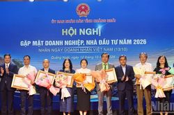 Quảng Ngãi: Gặp mặt, tôn vinh doanh nghiệp, nhà đầu tư