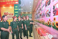 Cục Chính trị Quân khu 9: Khai mạc Triển lãm '80 năm vững bước dưới cờ Đảng quang vinh'