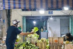 Người trẻ TP. HCM 'tung chiêu' xoay sở với vật giá 'leo thang'