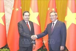 Chủ tịch Quốc hội Trần Thanh Mẫn hội kiến Thủ tướng Quốc vụ viện Trung Quốc Lý Cường