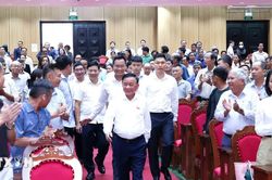 Thường trực Ban Bí thư tiếp xúc cử tri tại Đà Nẵng
