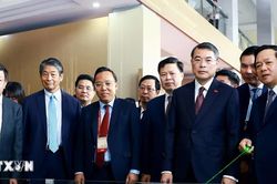 Thủ tướng dự hội nghị công bố quy hoạch tỉnh Hưng Yên
