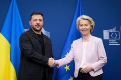 Ukraine trông cậy vào sự hỗ trợ của châu Âu khi rạn nứt với Mỹ gia tăng