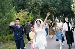 Cưới xin không còn phải vay nợ, giới trẻ Trung Quốc chuộng kiểu “3 không”