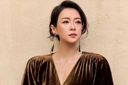 Chương Tử Di nhận giải thưởng Thành tựu danh dự