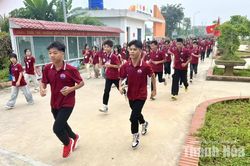 1.600 cán bộ, giáo viên, học sinh hưởng ứng Giải chạy UpRace 2026