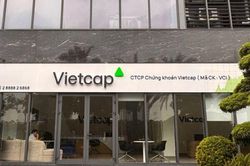 VCI về vùng giá thấp nhất gần 3 năm, pháp nhân liên quan Chủ tịch Vietcap thoái sạch vốn