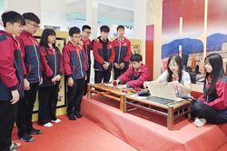 Bồi đắp tình yêu di sản qua hoạt động trải nghiệm