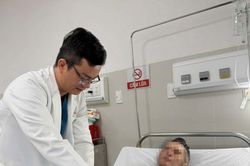 Bệnh viện Đà Nẵng cứu sống bệnh nhân ung thư gan vỡ khối u, xuất huyết ồ ạt