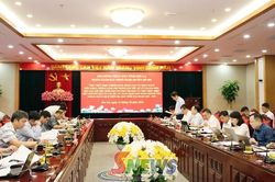 Giám sát việc sắp xếp tài sản công và thực hiện các dự án đầu tư