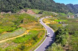 Sơn La tiếp nhận gần 9km quốc lộ 6 để nâng cấp, giảm ùn tắc cửa ngõ Mộc Châu