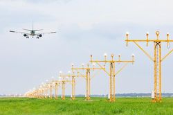 Cải cách thủ tục hàng không: Chuyển từ tiền kiểm sang hậu kiểm, đẩy mạnh số hóa