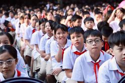 Hà Nội siết công khai chương trình liên kết trong trường học