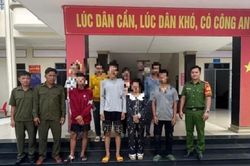 Tây Ninh: Ngăn 4 người bị dụ sang Campuchia làm việc