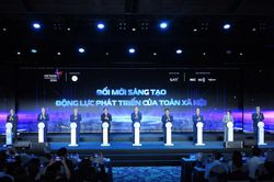 ĐỔI MỚI SÁNG TẠO VÀ CHUYỂN ĐỔI SỐ QUỐC GIA Chuyển từ 'có hoạt động' sang 'có kết quả'