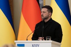 Tổng thống Ukraine: 'Nga vẫn tiếp tục tấn công cơ sở năng lượng'