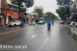 Bắc Bộ duy trì nắng ráo, miền Trung và Nam Bộ tiếp tục mưa dông