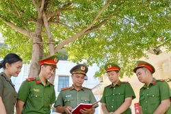 Siết chặt kỷ luật, gần dân, nâng cao hiệu quả đấu tranh phòng, chống ma túy