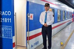 Đưa vào vận hành đoàn tàu chất lượng cao Thành phố Hồ Chí Minh - Nha Trang