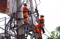 EVN tăng tốc đầu tư nguồn, lưới điện trước áp lực cung ứng điện quý IV/2026