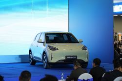 Tin xe 12/10: Geely lên kế hoạch bán xe tại Canada
