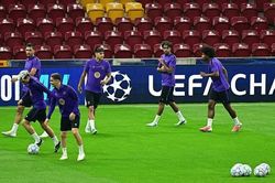 Nhận định Galatasaray - Barcelona: Điểm tựa từ sân nhà