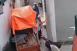 Khởi tố người phụ nữ liên tiếp chặn lối cản trở xây dựng