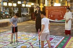 Tiếng Việt mở một cuộc chơi