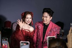 Tùng Dương mời 100 vũ công cùng Hòa Minzy hát 'Bắc Bling'' trong live concert lớn nhất sự nghiệp