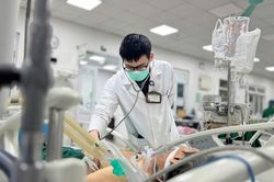 Cảnh báo nguy cơ suy hô hấp do cúm A ở người có bệnh nền